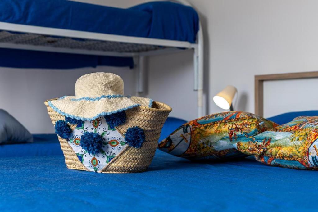 Oasi Del Mare Villa Granelli Bagian luar foto